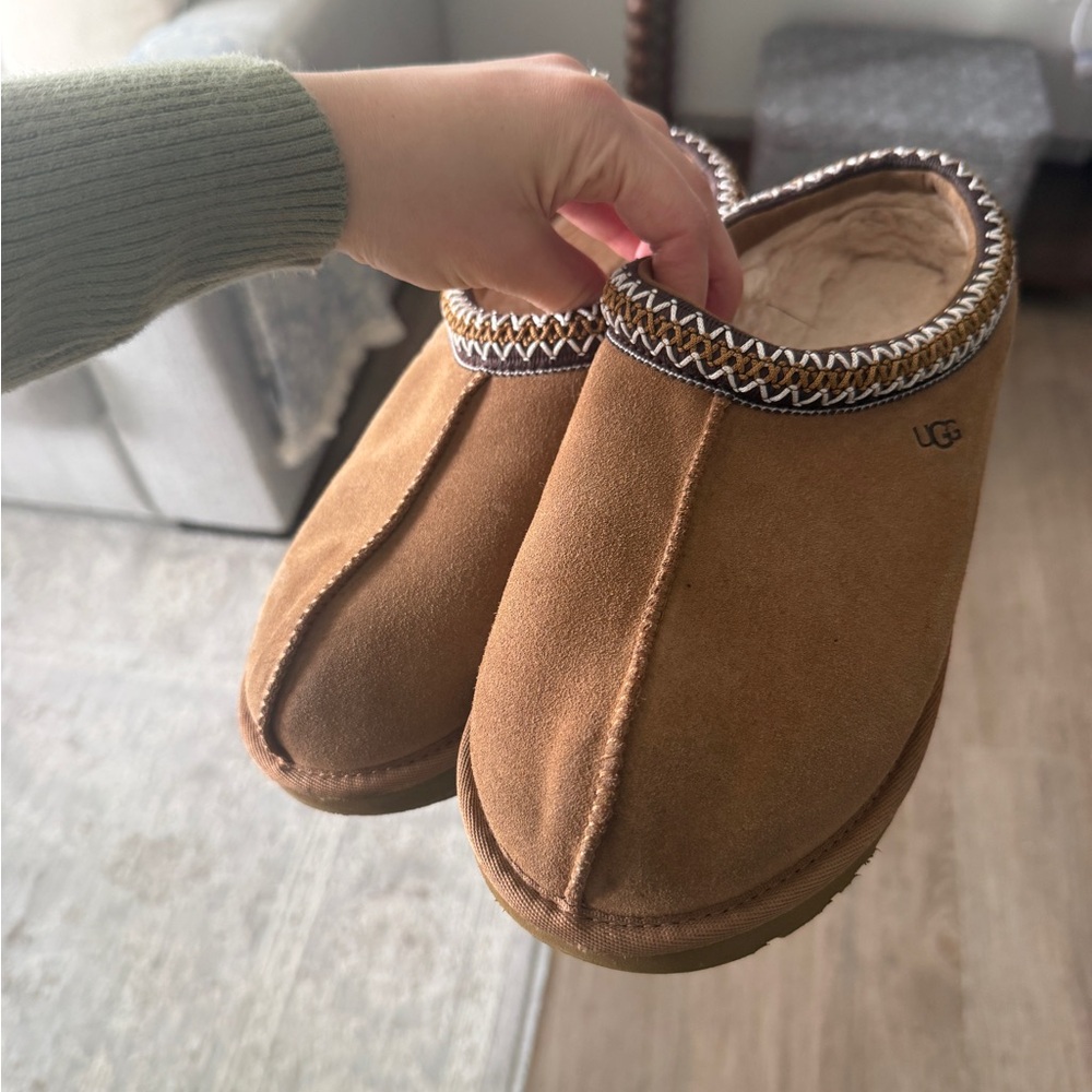 UGG Women's Cozy Brown Slippers